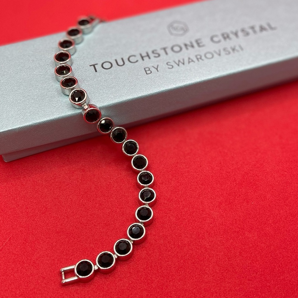 Touchstone Crystal Jet Ice Bracelet